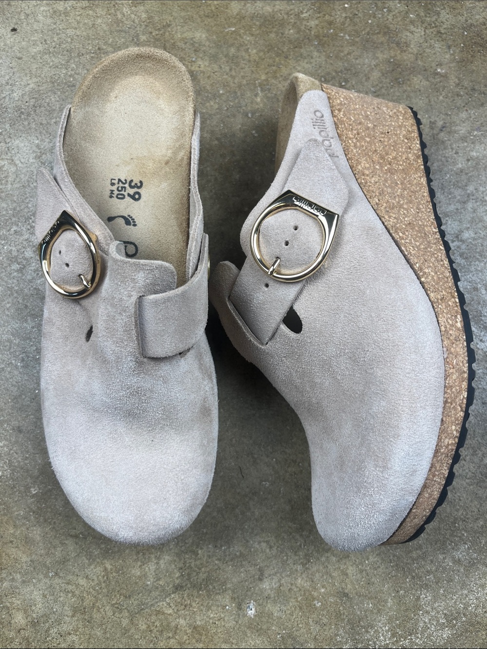 Papillio by Birkenstock Fanny Cork wedge
Size: 39 (L8 M6)
